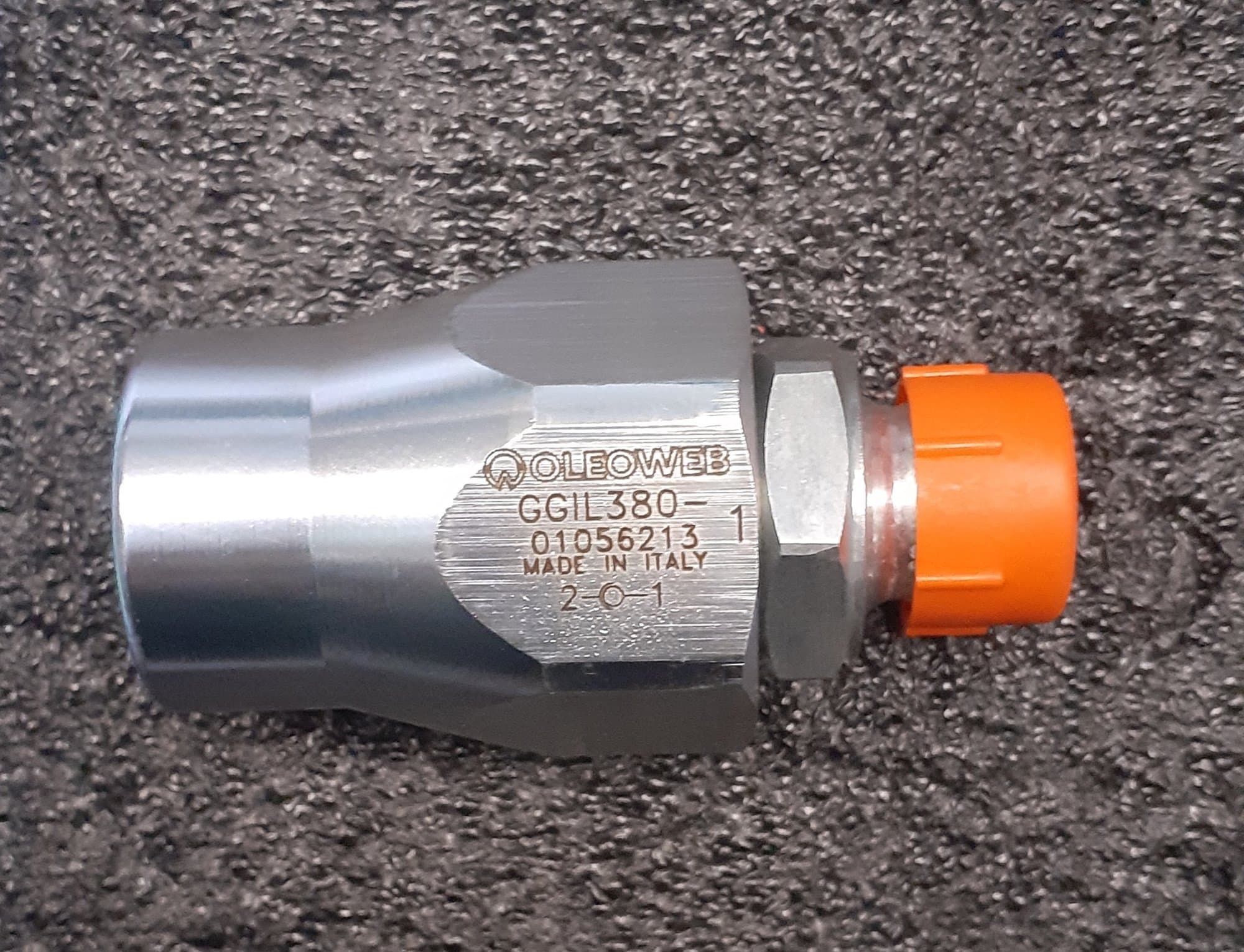 GGIL380 3/8 DÜZ DÖNER ELEMAN