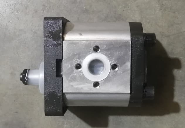 20MR19X546 HİDROLİK DİŞLİ POMPA