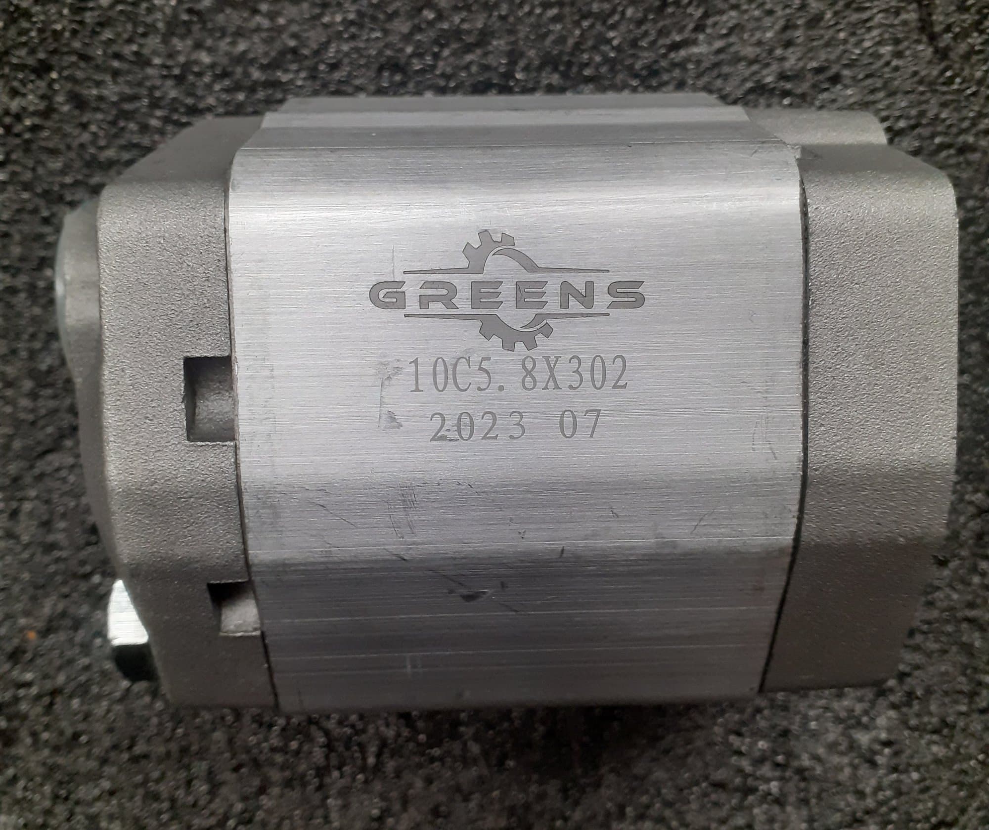 10C5,8X302 HİDROLİK DİŞLİ POMPA